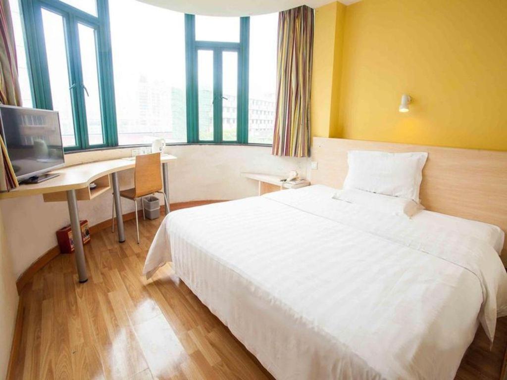 7 Days Inn Shanghai Minhang Dongchuan Road Jiaotong University Екстер'єр фото