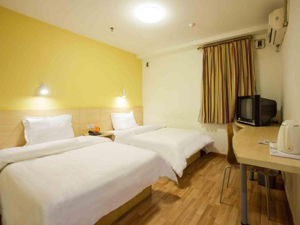 7 Days Inn Shanghai Minhang Dongchuan Road Jiaotong University Екстер'єр фото