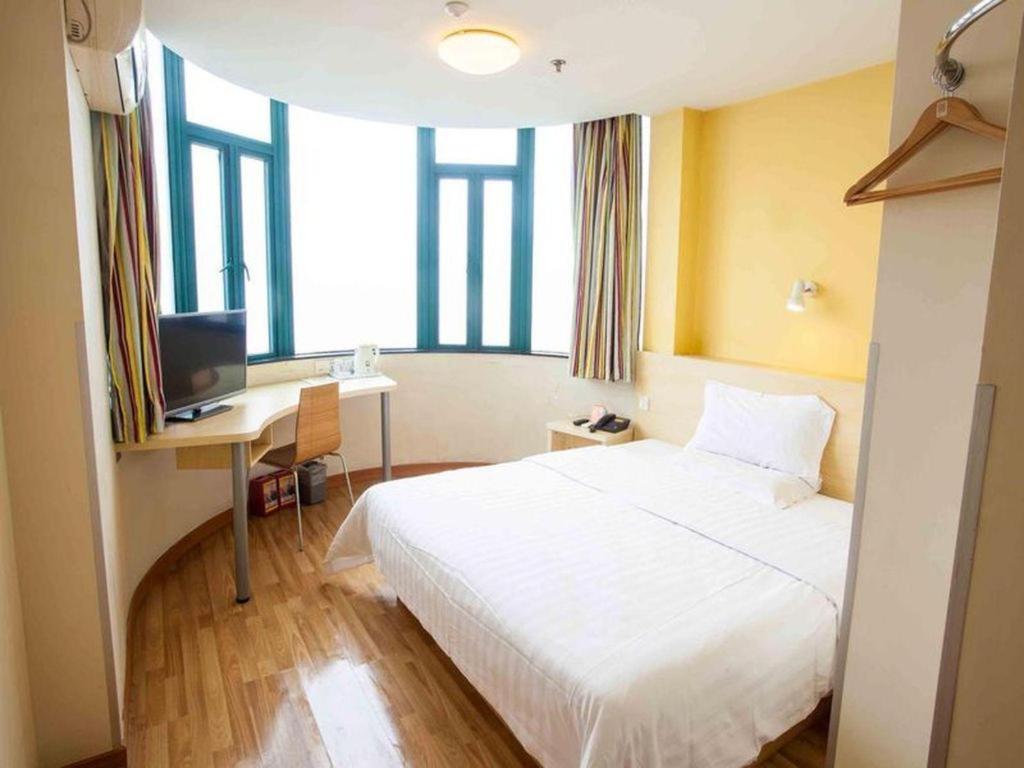 7 Days Inn Shanghai Minhang Dongchuan Road Jiaotong University Екстер'єр фото