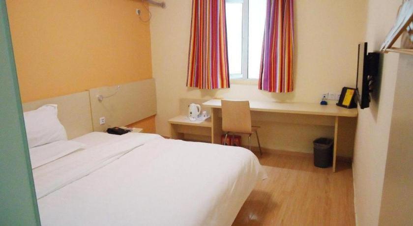 7 Days Inn Shanghai Minhang Dongchuan Road Jiaotong University Екстер'єр фото
