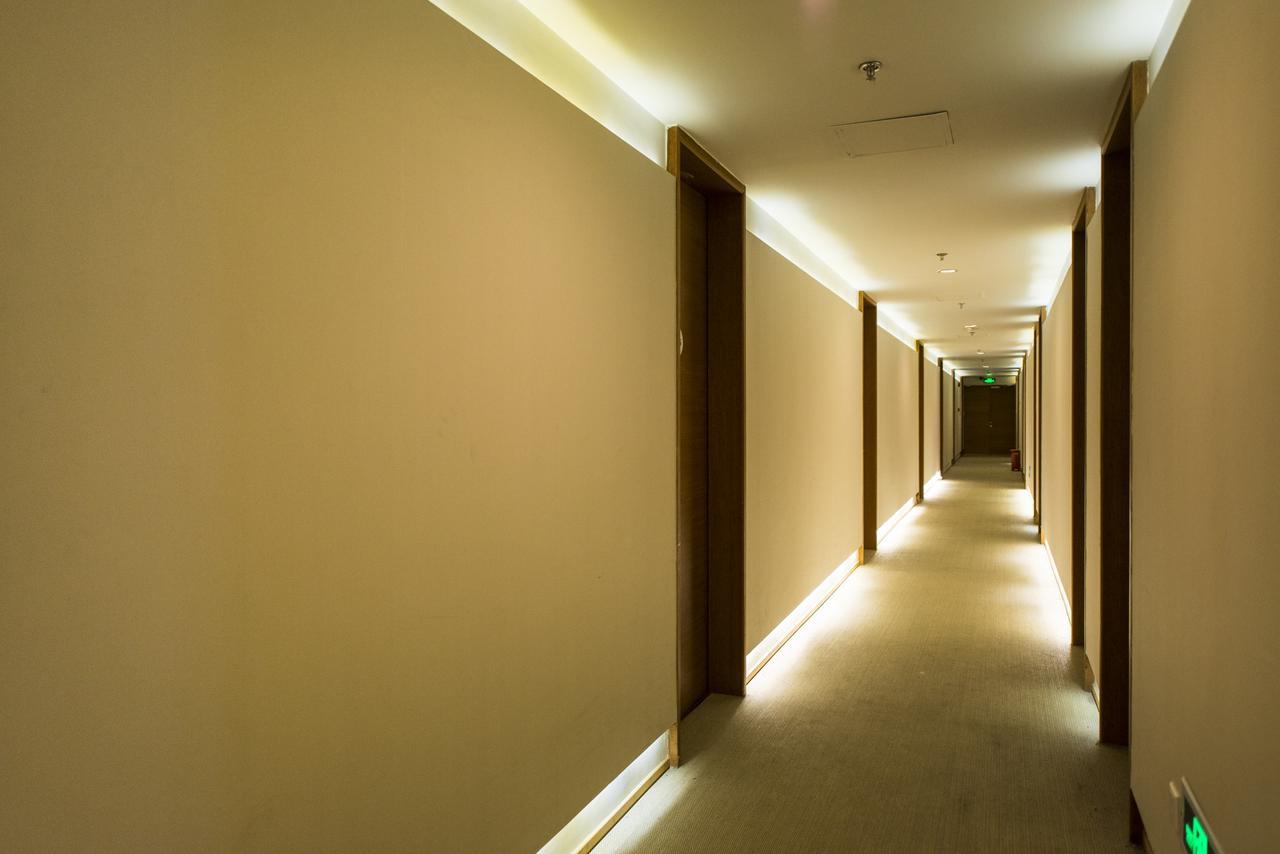 7 Days Inn Shanghai Minhang Dongchuan Road Jiaotong University Екстер'єр фото